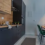 דירה Stylish House Aurora