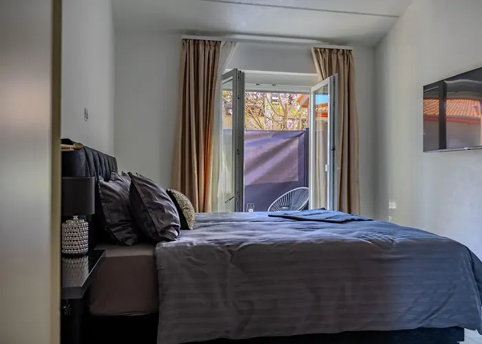 Stylish House Aurora Lägenhet Pula