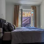 Stylish House Aurora Apartman Pula
